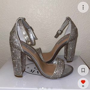 BRAND NEW STEVE MADDEN SPARKLY HEELS